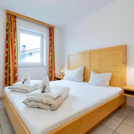 アパート With Beautiful View Near Zell Am See & Kaprun, With Sauna ピーゼンドルフ